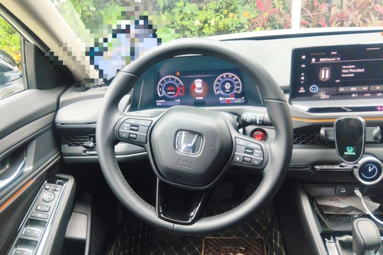 Used Honda Accord 2025 Sport Series 260TURBO Luxury Edition Steering Wheel