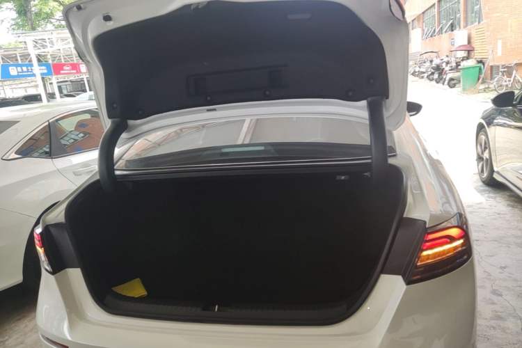 Used Honda Accord 2025 Sports Series 260TURBO Comfort Edition Trunk