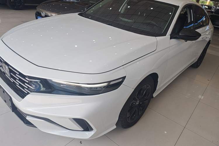 Honda Accord 2025 Sport Series 260TURBO Luxury Edition