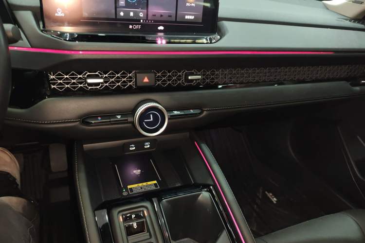 Used Honda Accord New Energy 2023 2.0L ePHEV Prestige Edition Audio And AC Panel