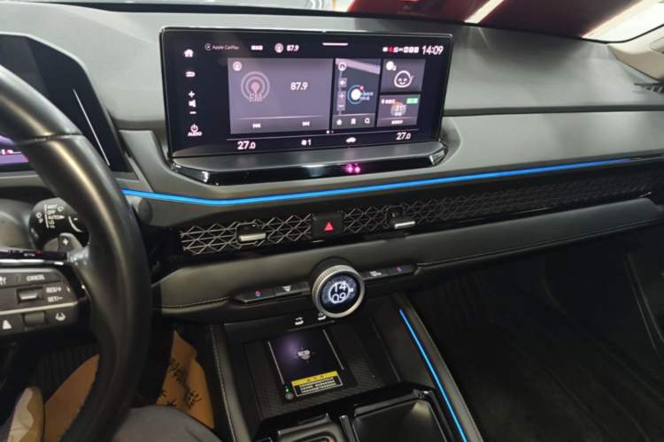 Used Honda Accord New Energy 2023 2.0L ePHEV Prestige Edition Audio And AC Panel
