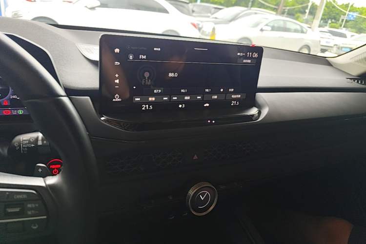 Used Honda Accord New Energy 2023 2.0L ePHEV Luxury Edition Audio And AC Panel