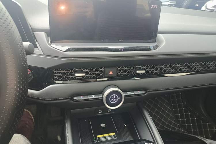 Used Honda Accord New Energy 2023 2.0L ePHEV Prestige Edition Audio And AC Panel