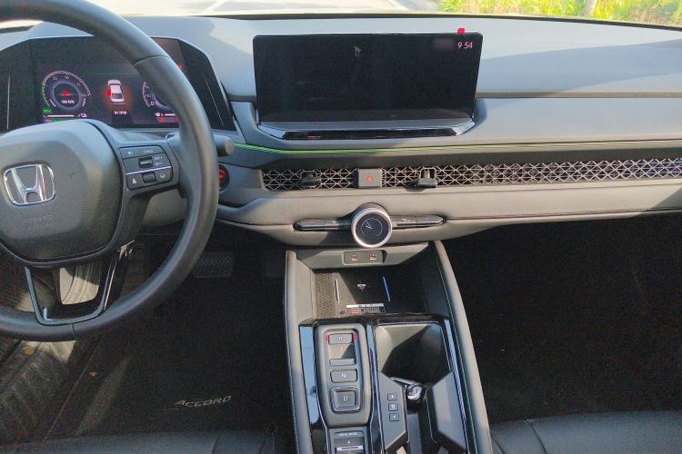 Used Honda Accord New Energy 2023 2.0L ePHEV Luxury Edition Audio And AC Panel