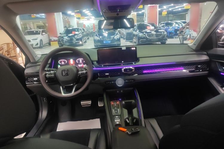 Used Honda Accord New Energy 2023 2.0L ePHEV Flagship Edition Center Console