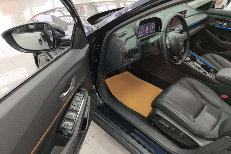Used Honda Accord New Energy 2023 2.0L ePHEV Luxury Edition Driver Seat