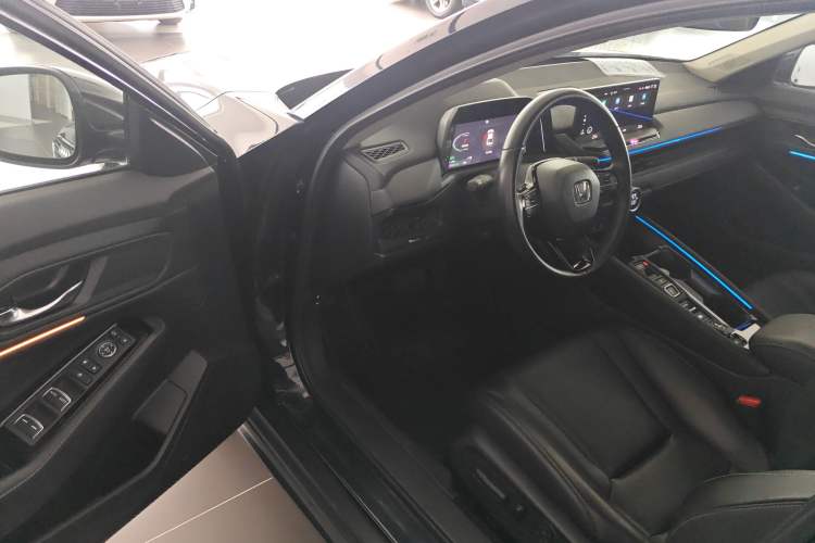 Used Honda Accord New Energy 2023 2.0L ePHEV Smart Edition Driver Seat