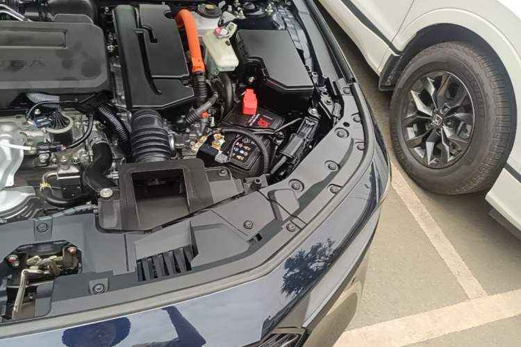 Used Honda Accord New Energy 2023 2.0L ePHEV Prestige Edition Engine Bay Left