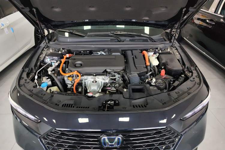 Used Honda Accord New Energy 2023 2.0L ePHEV Luxury Edition Engine Bay