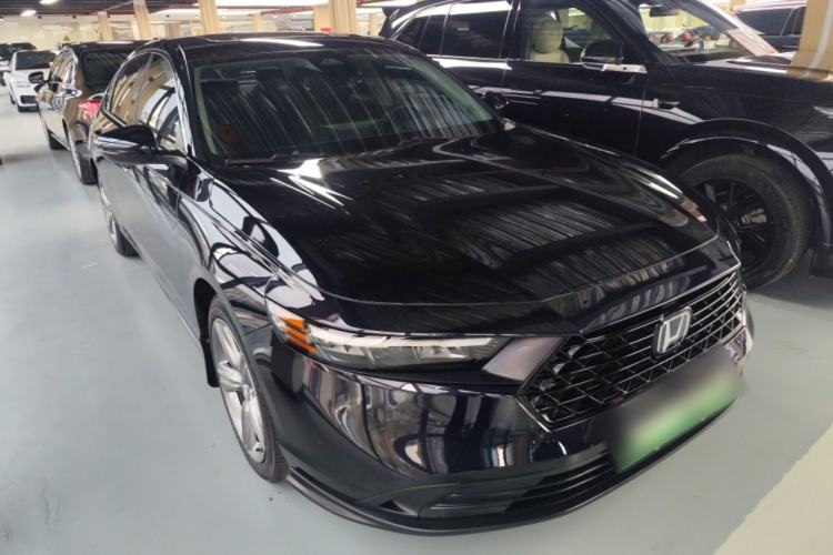 Used Honda Accord New Energy 2023 2.0L ePHEV Smart Edition Front Right 45 Deg