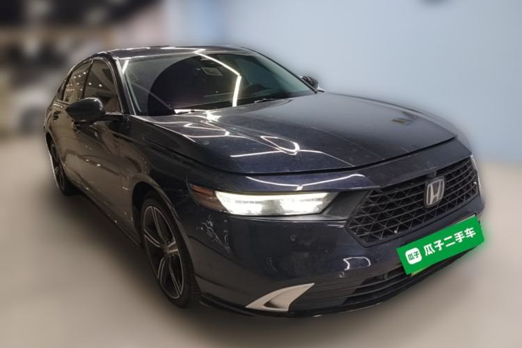 Used Honda Accord New Energy 2023 2.0L ePHEV Flagship Edition Front Right 45 Deg