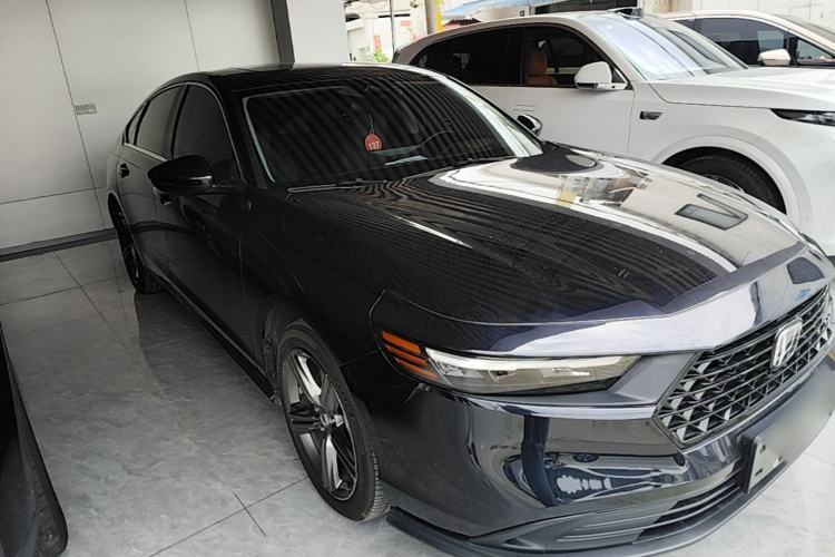 Used Honda Accord New Energy 2023 2.0L ePHEV Luxury Edition Front Right 45 Deg