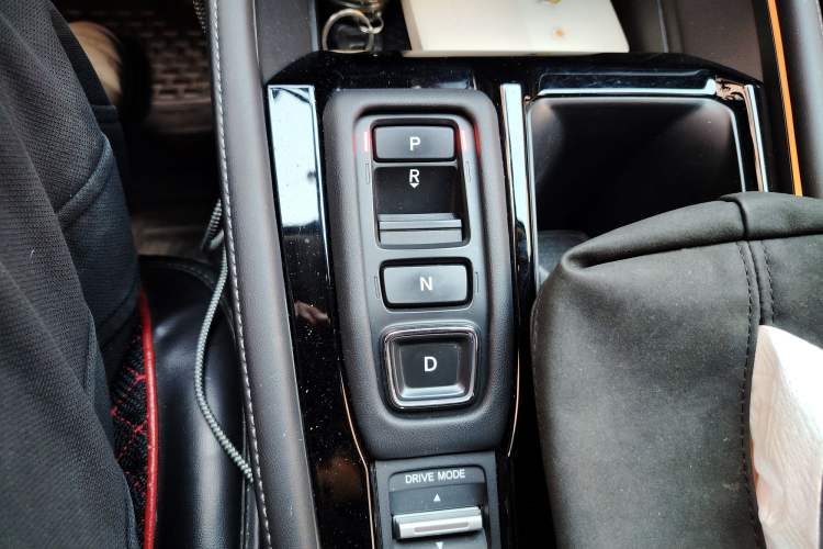 Used Honda Accord New Energy 2023 2.0L ePHEV Smart Edition Gear Lever