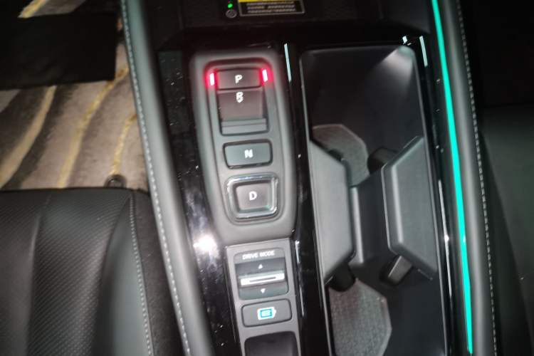 Used Honda Accord New Energy 2023 2.0L ePHEV Prestige Edition Gear Lever