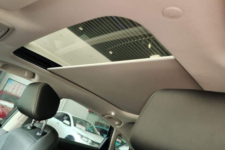 Used Honda Accord New Energy 2023 2.0L ePHEV Prestige Edition Headliner