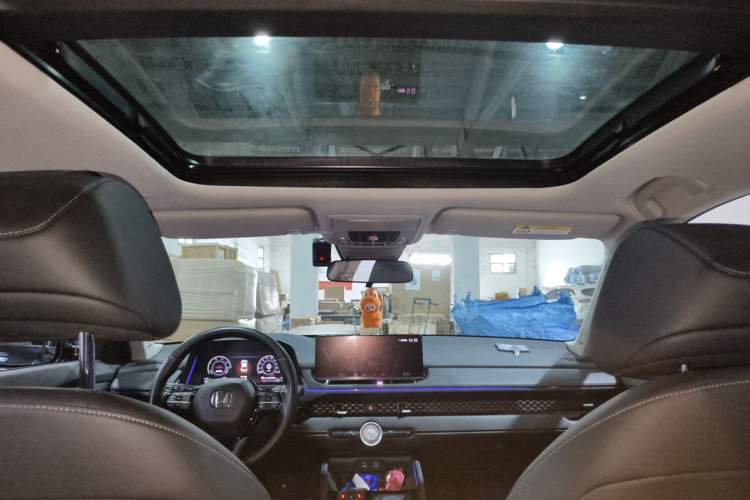 Used Honda Accord New Energy 2023 2.0L ePHEV Prestige Edition Headliner