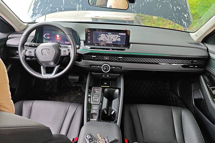 Used Honda Accord New Energy 2023 2.0L ePHEV Prestige Edition Interior 2