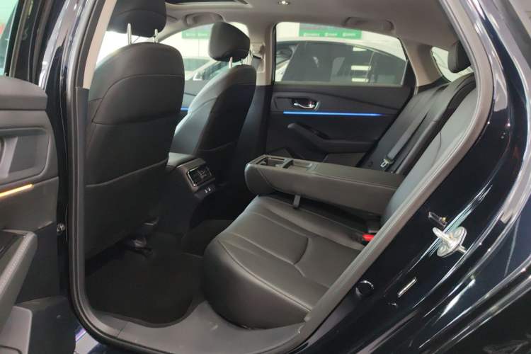 Used Honda Accord New Energy 2023 2.0L ePHEV Luxury Edition Interior 2