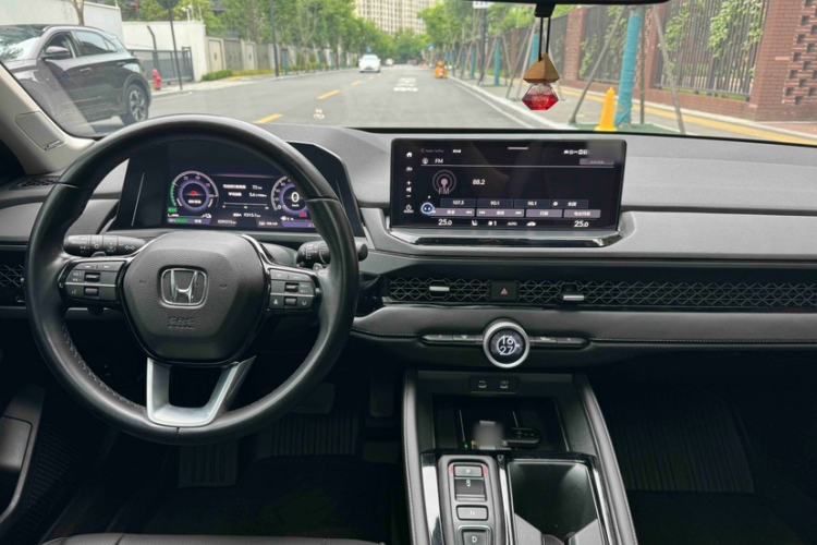 Used Honda Accord New Energy 2023 2.0L ePHEV Prestige Edition Interior 6