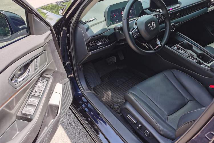 Used Honda Accord New Energy 2023 2.0L ePHEV Prestige Edition Left Front Seat