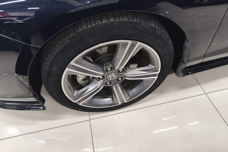 Used Honda Accord New Energy 2023 2.0L ePHEV Prestige Edition Left Front Wheel Hub