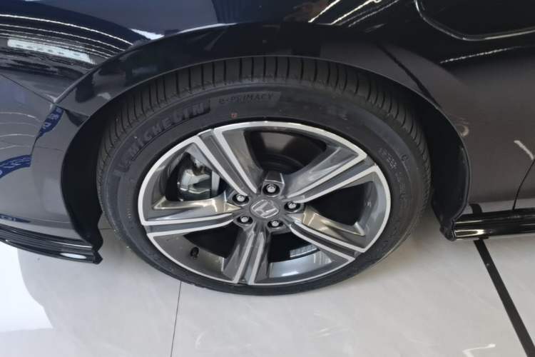 Used Honda Accord New Energy 2023 2.0L ePHEV Prestige Edition Left Front Wheel Hub