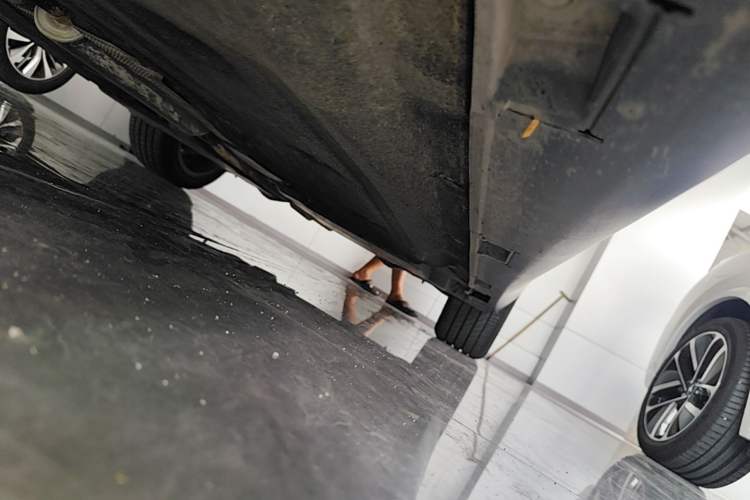 Used Honda Accord New Energy 2023 2.0L ePHEV Luxury Edition Left Side Sill