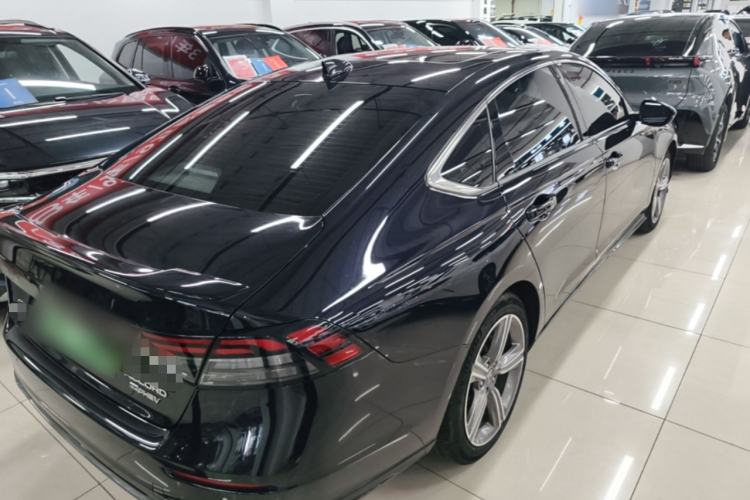 Used Honda Accord New Energy 2023 2.0L ePHEV Prestige Edition Rear Right 45 Deg