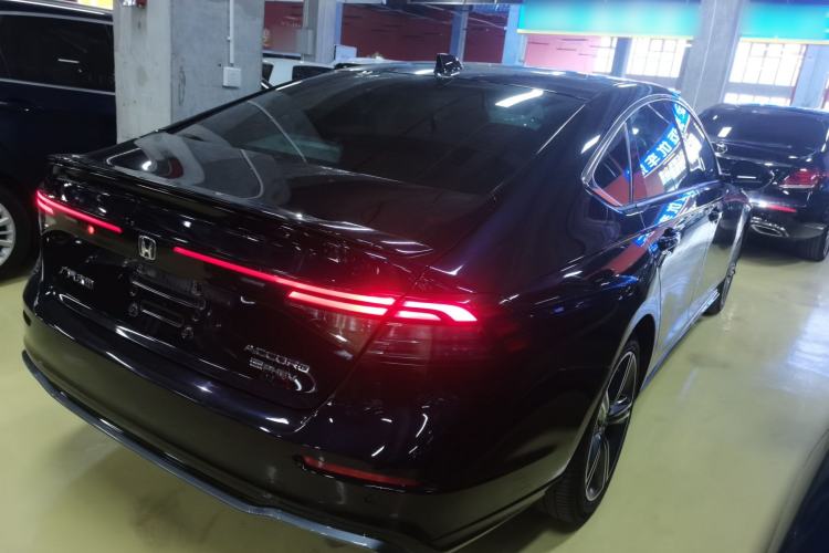 Used Honda Accord New Energy 2023 2.0L ePHEV Prestige Edition Rear Right 45 Deg