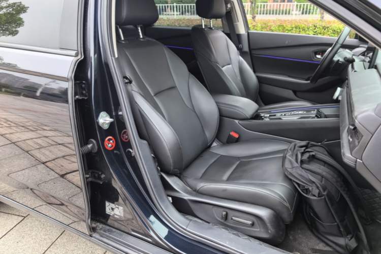 Used Honda Accord New Energy 2023 2.0L ePHEV Luxury Edition Right Front Seat