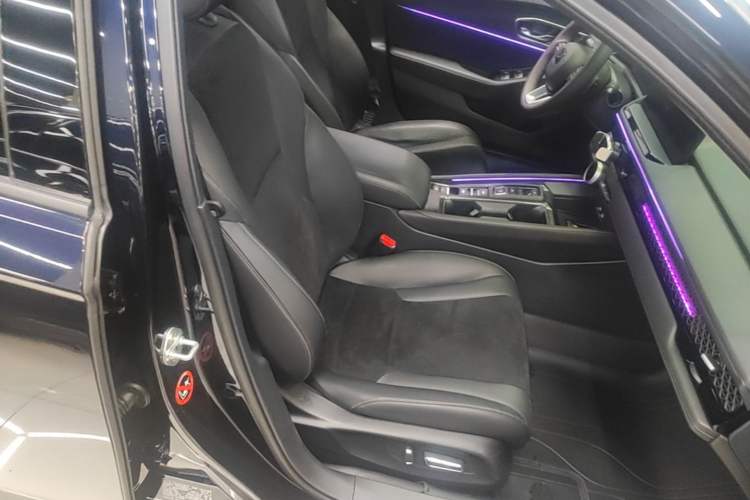 Used Honda Accord New Energy 2023 2.0L ePHEV Flagship Edition Right Front Seat