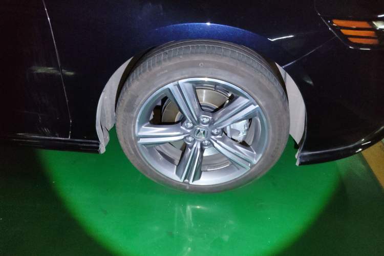 Used Honda Accord New Energy 2023 2.0L ePHEV Prestige Edition Right Front Wheel Hub