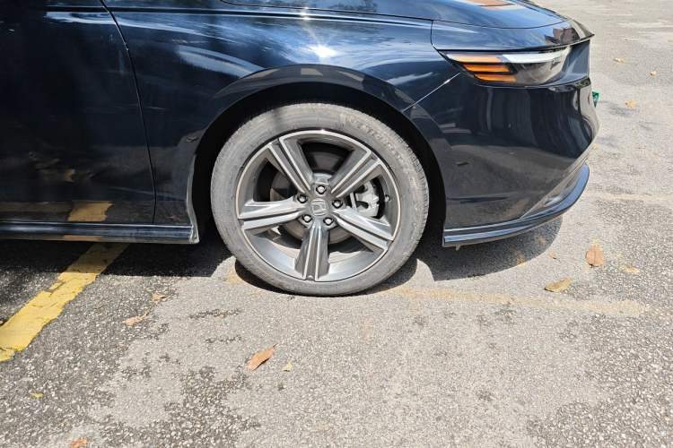 Used Honda Accord New Energy 2023 2.0L ePHEV Prestige Edition Right Front Wheel Hub