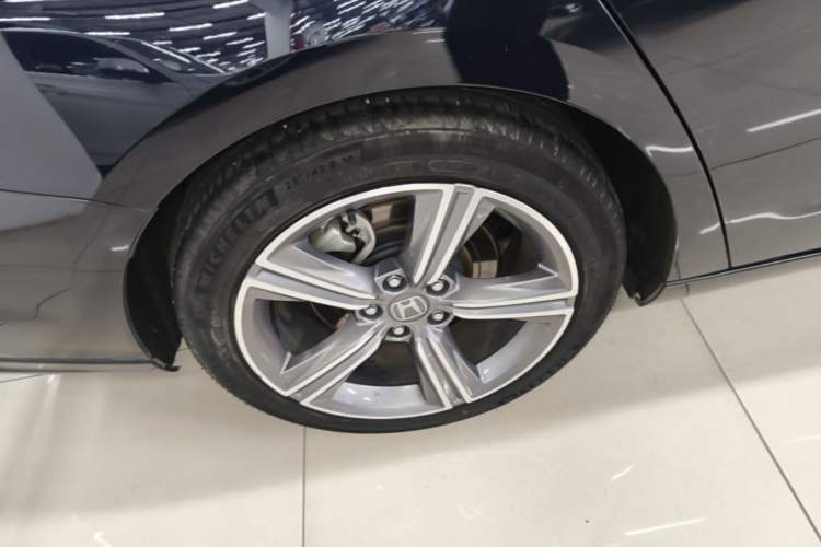 Used Honda Accord New Energy 2023 2.0L ePHEV Prestige Edition Right Rear Wheel Hub