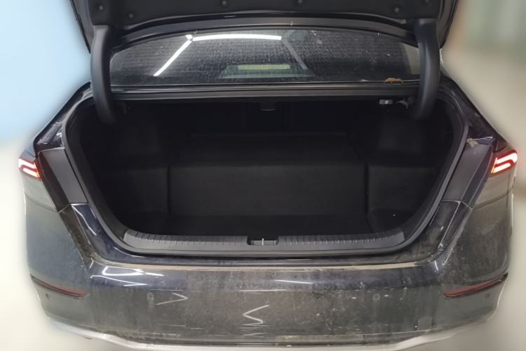 Used Honda Accord New Energy 2023 2.0L ePHEV Flagship Edition Trunk