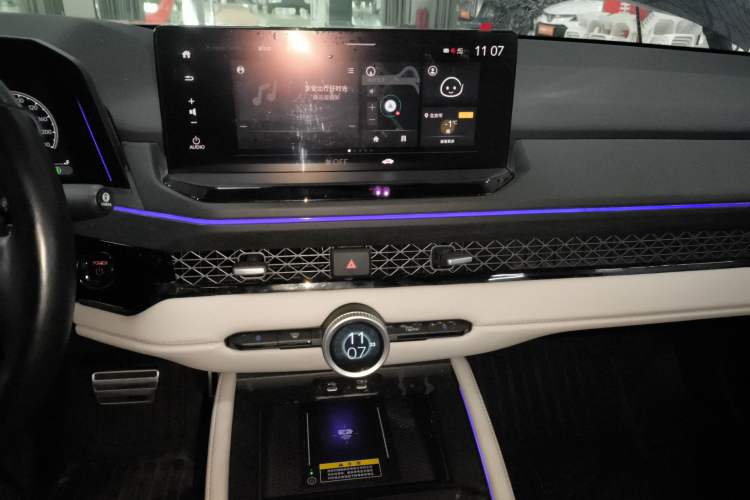 Used Honda Accord New Energy 2023 2.0L ePHEV Flagship Edition Audio And AC Panel