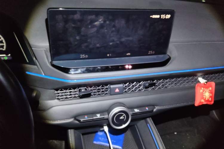 Used Honda Accord New Energy 2023 2.0L ePHEV Luxury Edition Audio And AC Panel