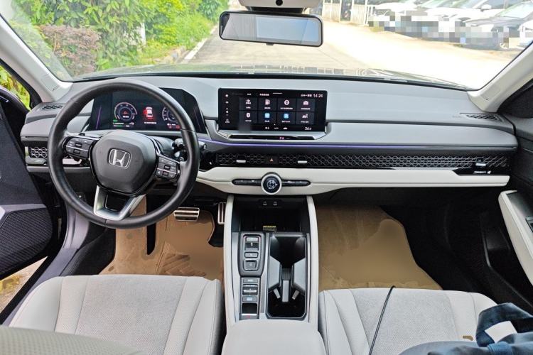 Used Honda Accord New Energy 2023 2.0L ePHEV Flagship Edition Center Console