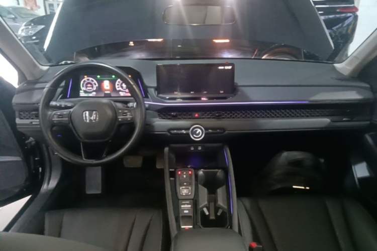 Used Honda Accord New Energy 2023 2.0L ePHEV Luxury Edition Center Console