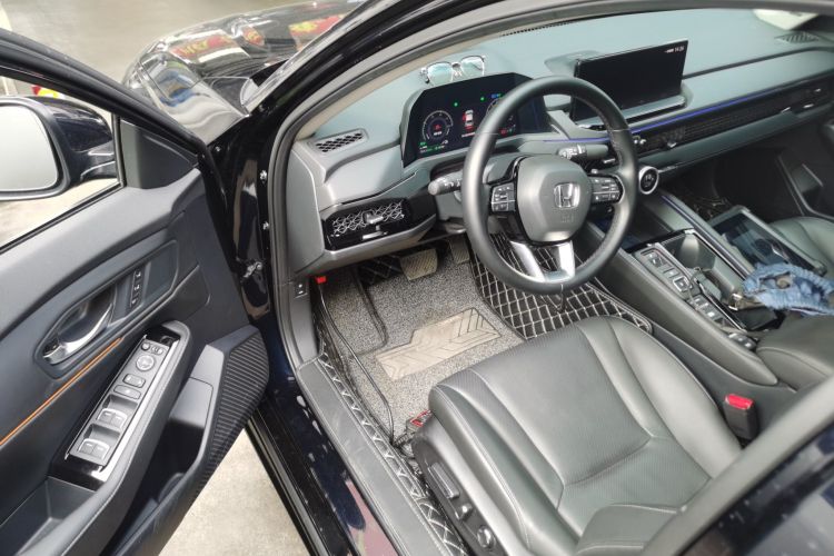 Used Honda Accord New Energy 2023 2.0L ePHEV Flagship Edition Driver Seat