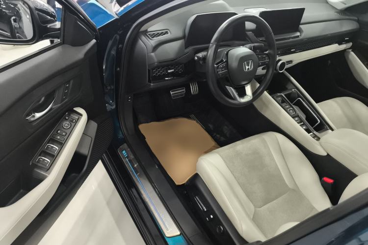 Used Honda Accord New Energy 2023 2.0L ePHEV Flagship Edition Driver Seat