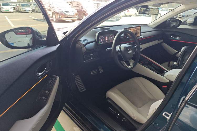Used Honda Accord New Energy 2023 2.0L ePHEV Flagship Edition Driver Seat