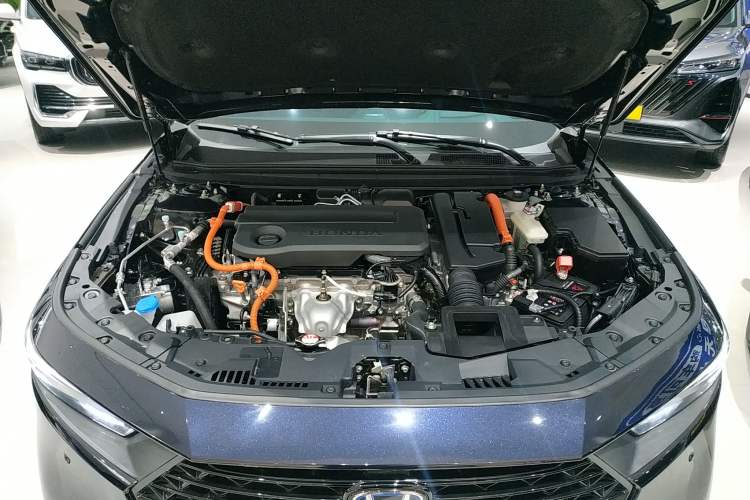 Used Honda Accord New Energy 2023 2.0L ePHEV Prestige Edition Engine Bay