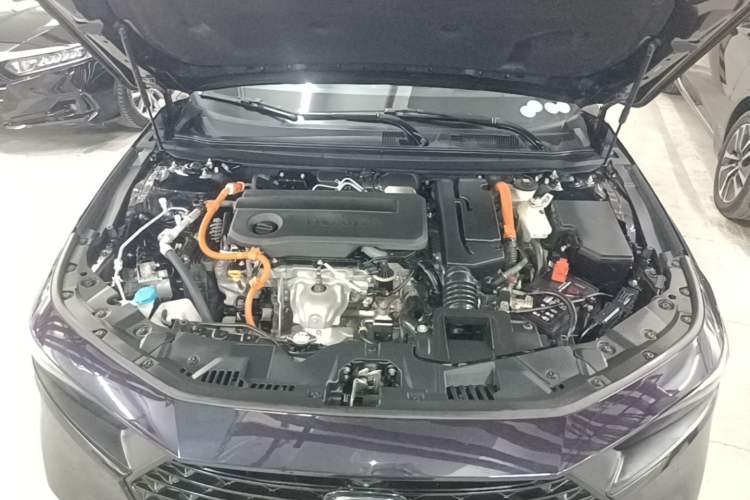 Used Honda Accord New Energy 2023 2.0L ePHEV Smart Edition Engine Bay