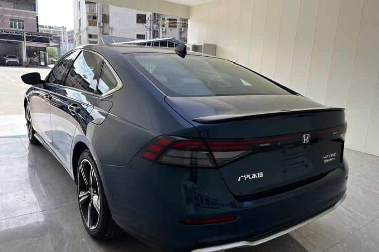 Used Honda Accord New Energy 2023 2.0L ePHEV Flagship Edition Exterior 3