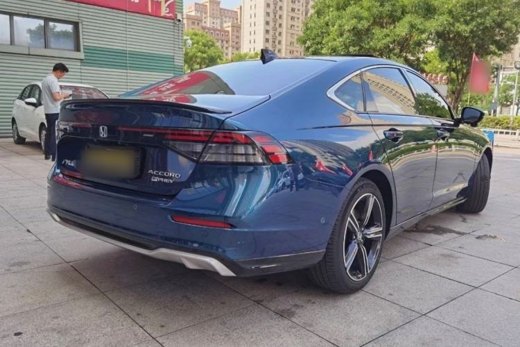 Used Honda Accord New Energy 2023 2.0L ePHEV Flagship Edition Exterior 3
