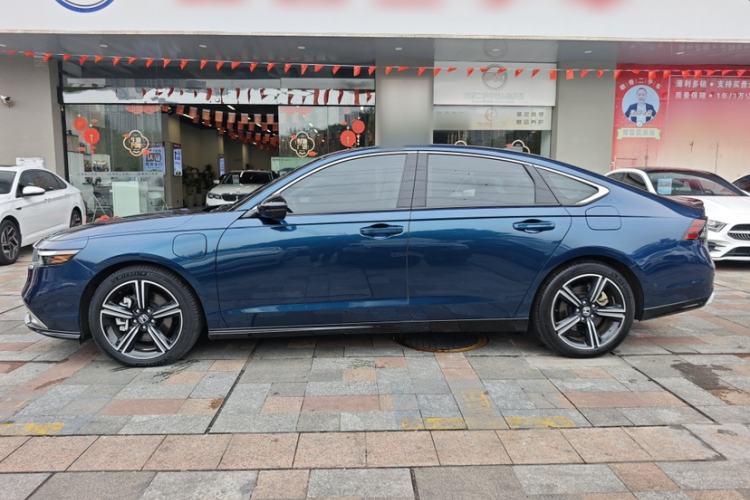 Used Honda Accord New Energy 2023 2.0L ePHEV Flagship Edition Exterior 3