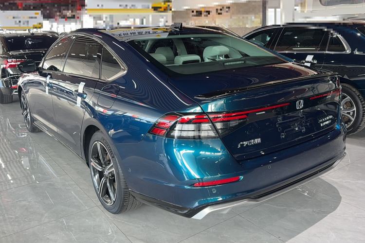 Used Honda Accord New Energy 2023 2.0L ePHEV Flagship Edition Exterior 4