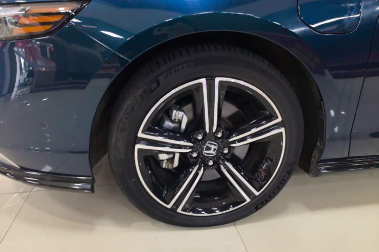 Used Honda Accord New Energy 2023 2.0L ePHEV Flagship Edition Exterior 7