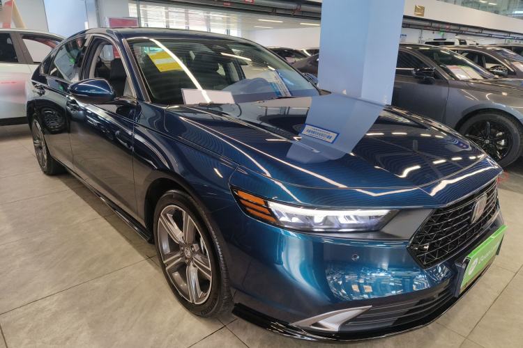 Used Honda Accord New Energy 2023 2.0L ePHEV Prestige Edition Front Right 45 Deg